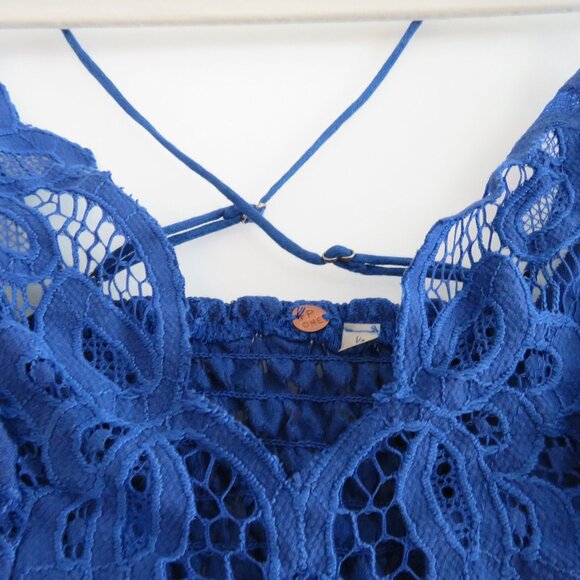 FREE PEOPLE ONE Adella Bralette Crop in Blue Boho Festival Lace Smock Size L - Picture 8 of 15